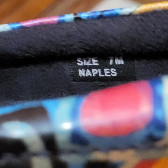 Klogs Footwear Naples Black with Geometric Pattern Nursing Shoes Size 7 - Picture 10 of 10